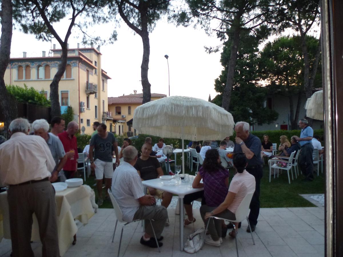 Hotel International Sirmione Kültér fotó