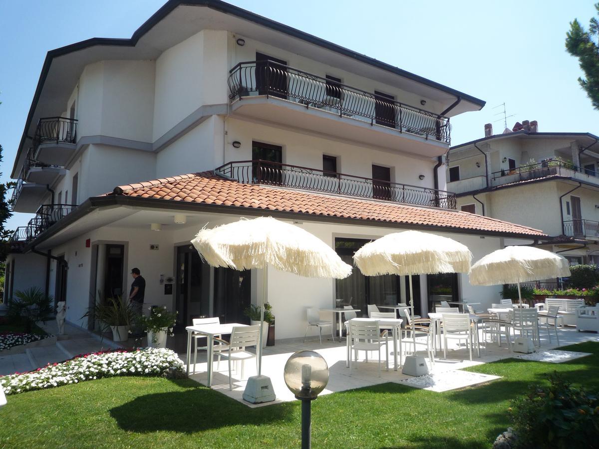 Hotel International Sirmione Kültér fotó